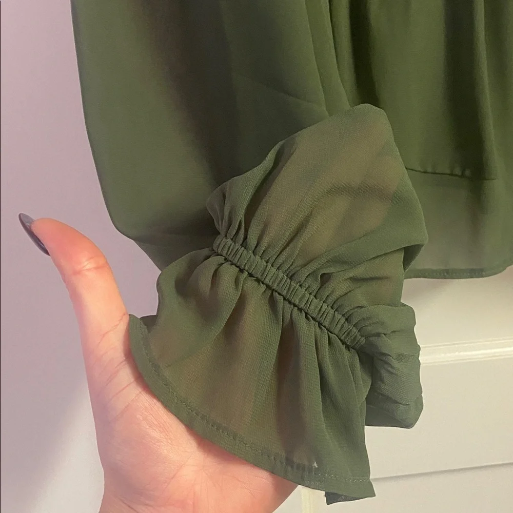 Abercrombie & Fitch Blouse - Picture 3 of 5